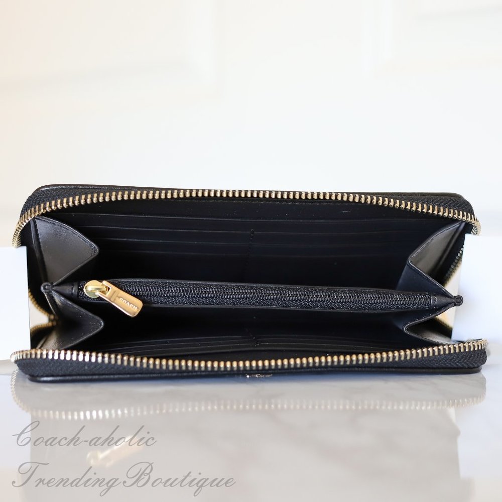 NWT Coach Signature Accordion Zip Around Wallet - Picture 4 of 7